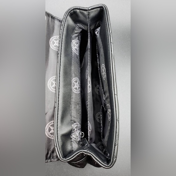 BlackCraft Cult Charlotte Spider Quilt Shoulder Bag - Picture 11 of 11